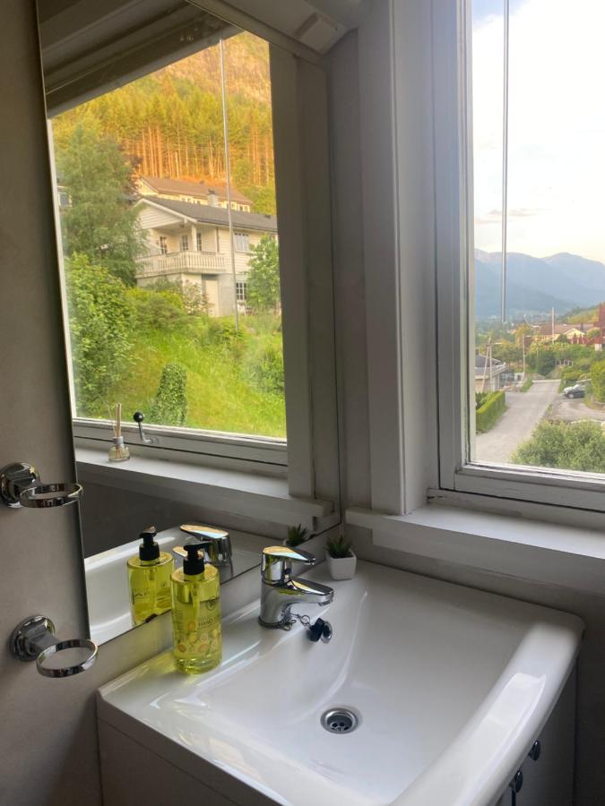 Apartament Leilighet Stryn Zewnętrze zdjęcie